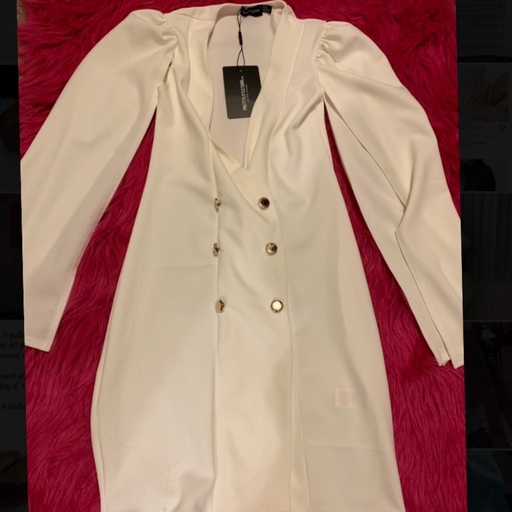 Dress - Picture 2 of 2